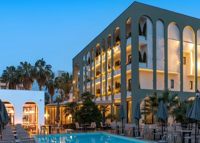 Flower s & ResortsSpa Hotel